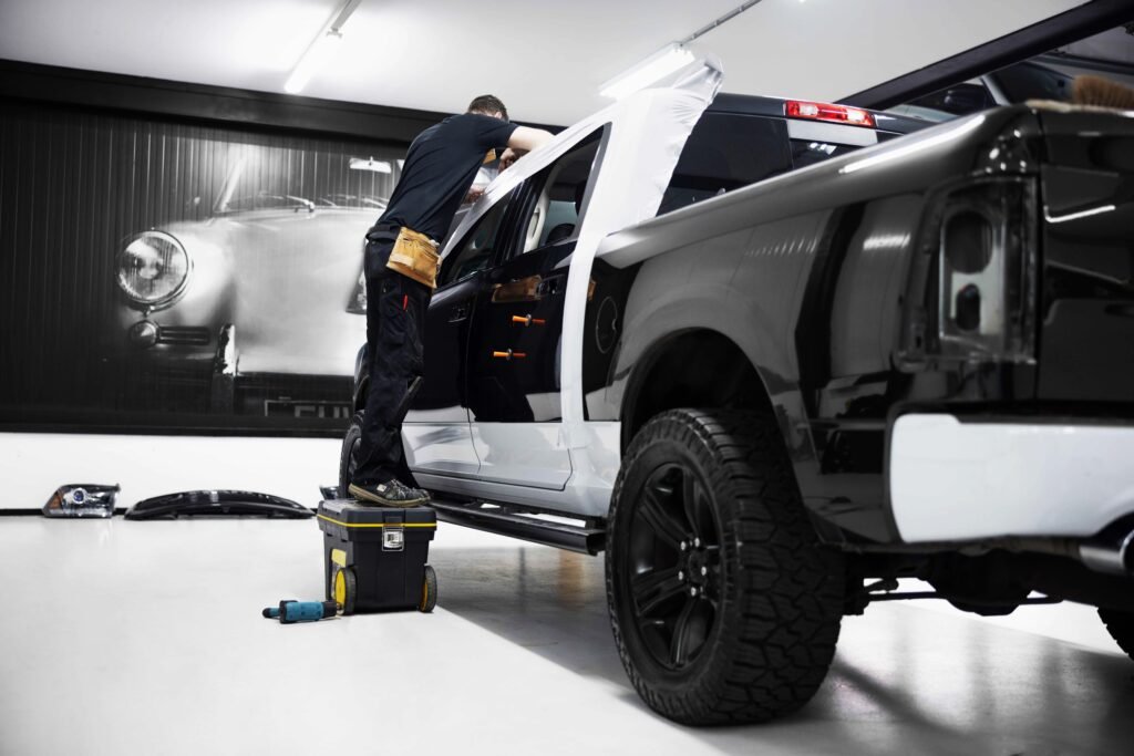 How to Choose the Best Auto Body Shop in Miami for Quality Repairs and Customization